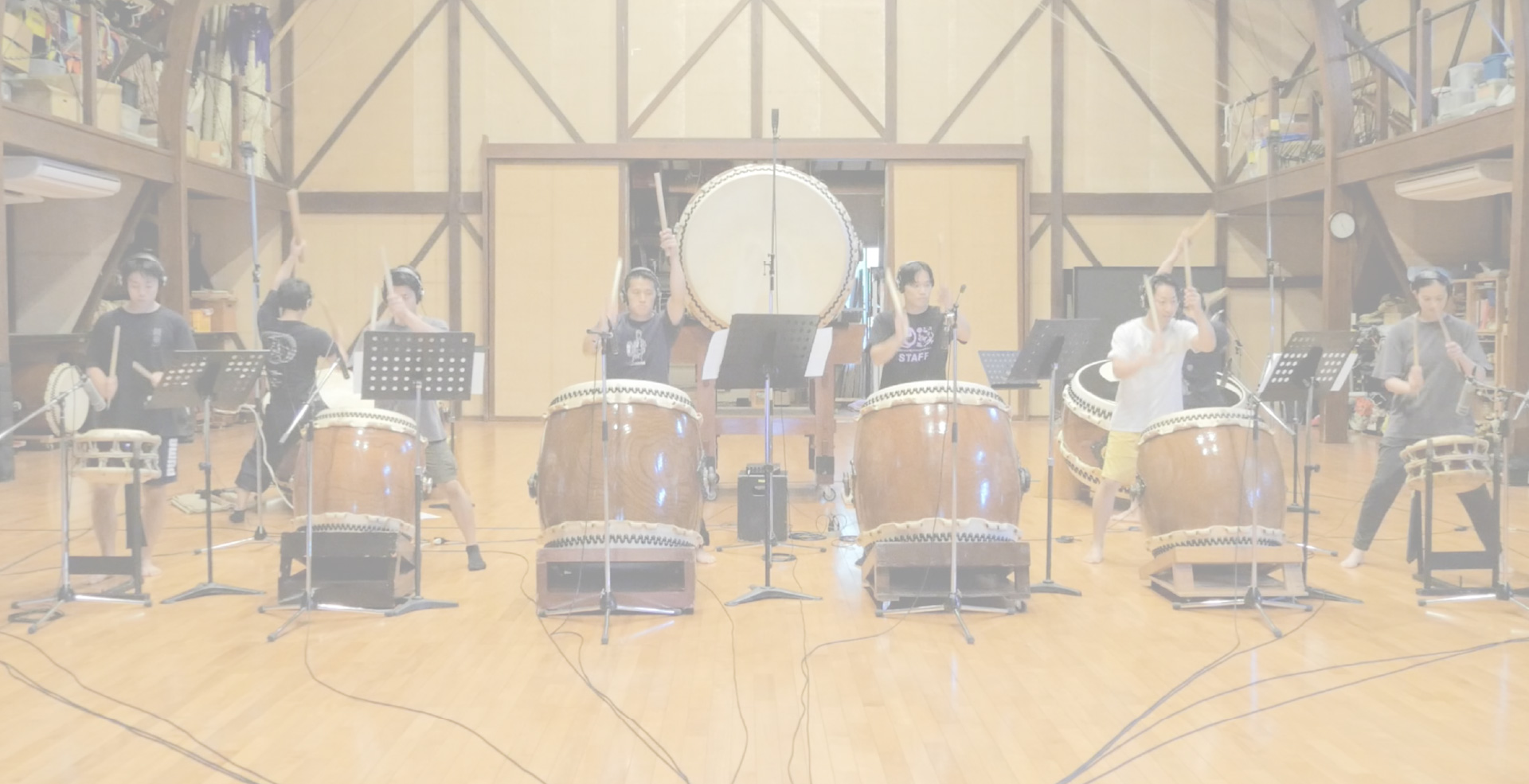 「鼓童」の活動の様子